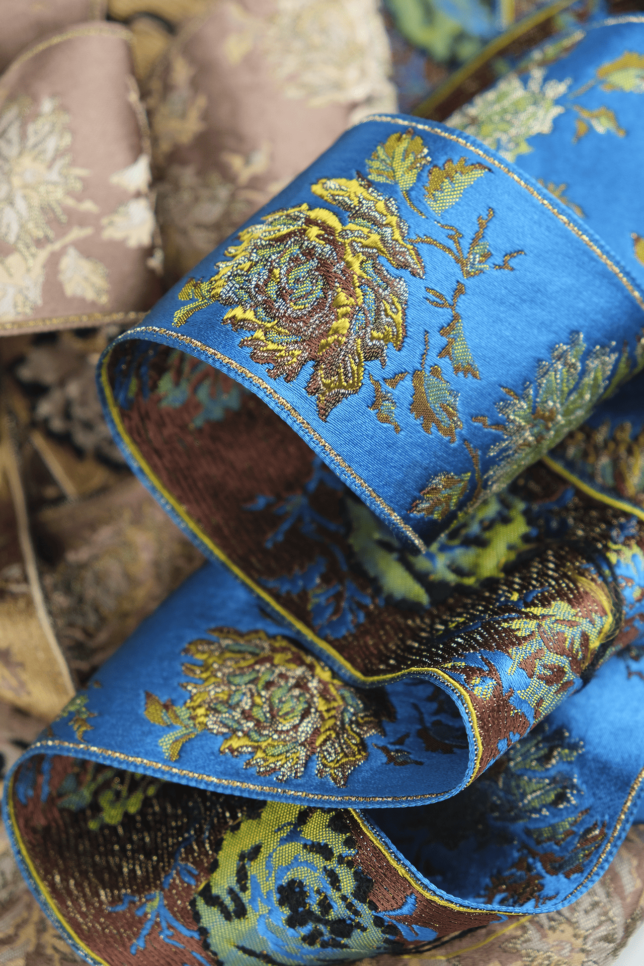 Ruban Vintage or et Fleurs Julien Faure